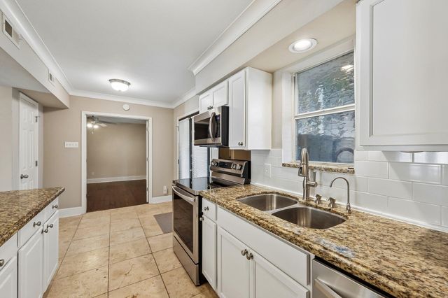 7730 Meadow Road 106, Dallas, TX 75230