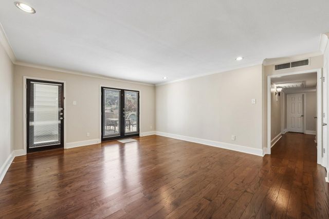 7730 Meadow Road 106, Dallas, TX 75230