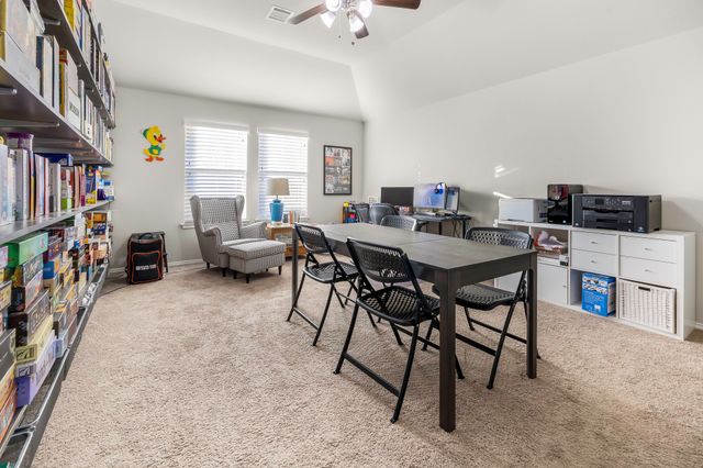 2105 Leonard Ranch Road, Fort Worth, TX 76134