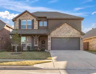 2105 Leonard Ranch Road, Fort Worth, TX 76134