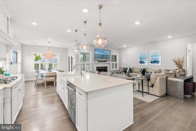 33170 PONTE VECCHIO PLZ, Ocean View, DE 19970