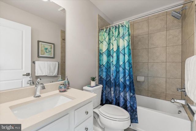 33170 PONTE VECCHIO PLZ, Ocean View, DE 19970