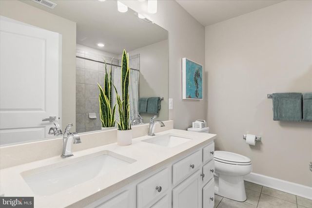 33170 PONTE VECCHIO PLZ, Ocean View, DE 19970