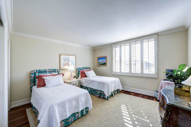 434 Chilean Avenue 6d, Palm Beach, FL 33480