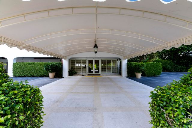 434 Chilean Avenue 6d, Palm Beach, FL 33480