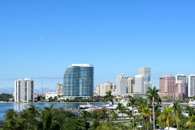 434 Chilean Avenue 6d, Palm Beach, FL 33480