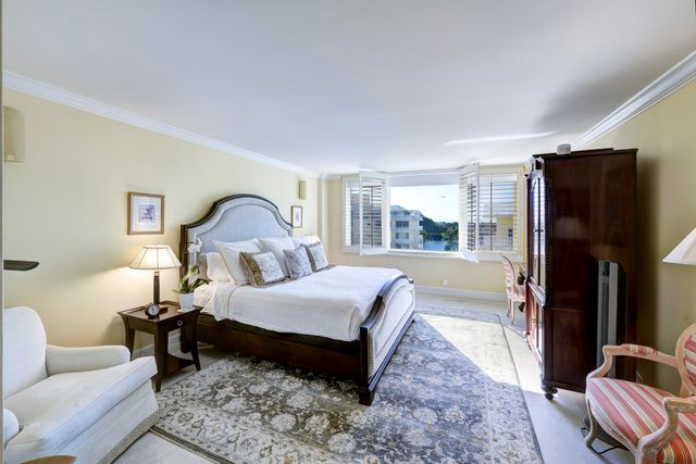 434 Chilean Avenue 6d, Palm Beach, FL 33480