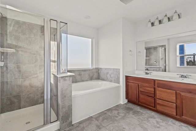 1236 Marsh Wren Court, La Marque, TX 77568