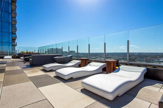 48 East Ave 2106, Austin, TX 78701