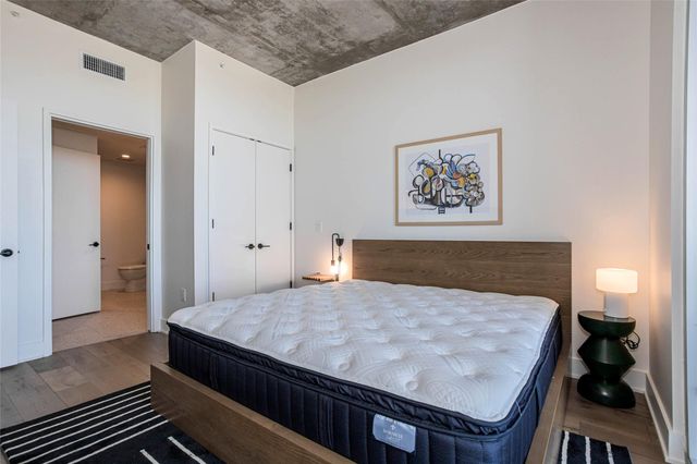 48 East Ave 2106, Austin, TX 78701