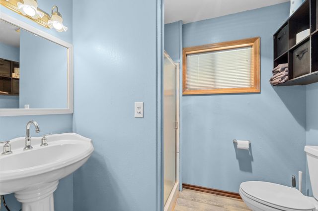 762 Mahoney Rd, Colville, WA 99114