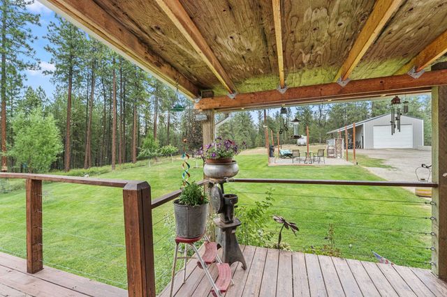 762 Mahoney Rd, Colville, WA 99114