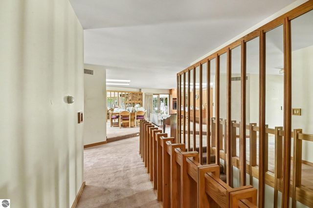 1203 Glenwood Drive, Mt Pleasant, MI 48858