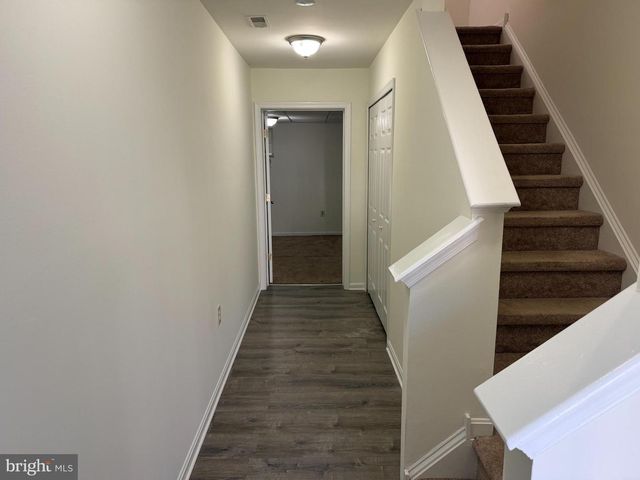 99 HIGHLAND CIR, Newark, DE 19713