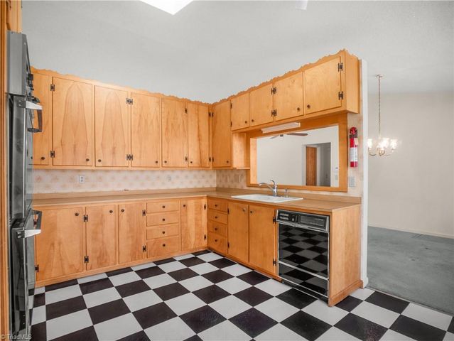 8626 Bull Road, Colfax, NC 27235