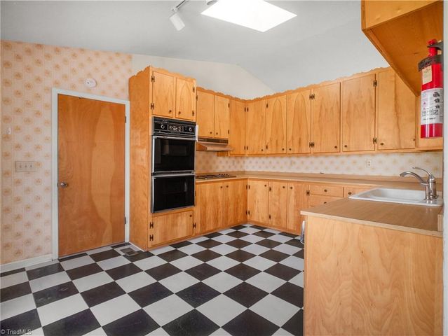 8626 Bull Road, Colfax, NC 27235