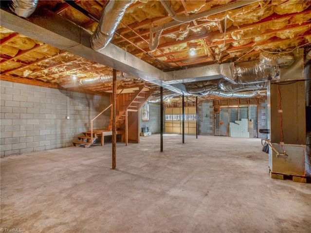 8626 Bull Road, Colfax, NC 27235