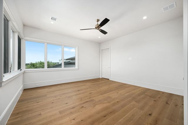 504 Primo Fiore TER, Austin, TX 78738