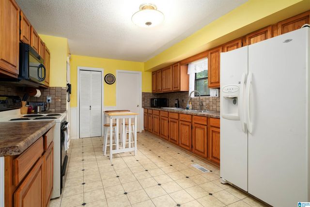 3317 VIRGINIA DRIVE, Hueytown, AL 35023