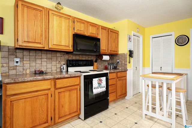 3317 VIRGINIA DRIVE, Hueytown, AL 35023