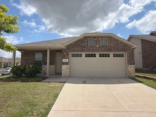 213 Anvil Drive, Fort Worth, TX 76052