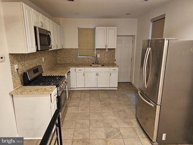 3025 REDNER ST S, Philadelphia, PA 19121