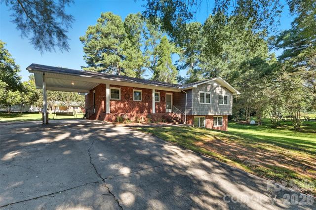 150 Magnolia Circle, Salisbury, NC 28147