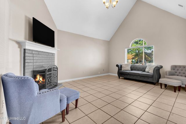 7088 Foxhall Drive, Horn Lake, MS 38637