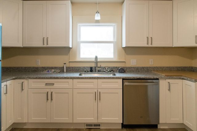 1328 Krom Street, Kalamazoo Twp, MI 49007