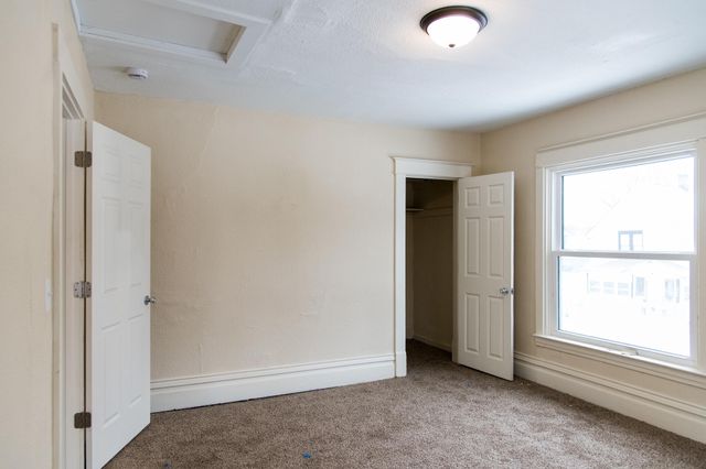 1328 Krom Street, Kalamazoo Twp, MI 49007