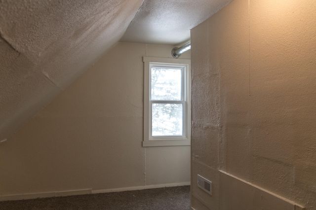 1328 Krom Street, Kalamazoo Twp, MI 49007