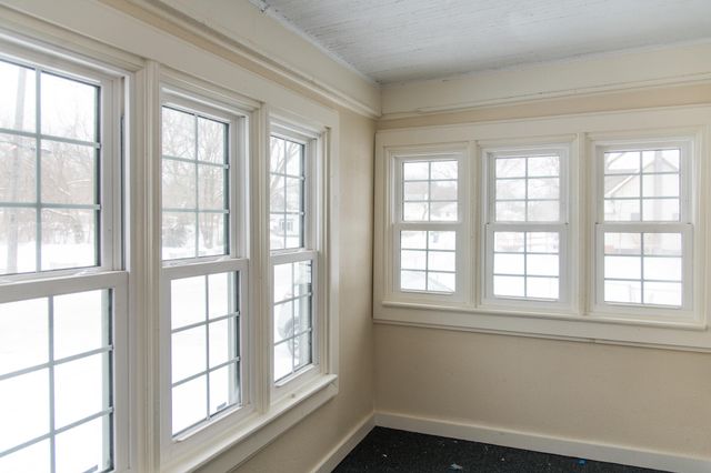 1328 Krom Street, Kalamazoo Twp, MI 49007