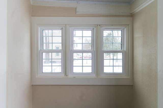 1328 Krom Street, Kalamazoo Twp, MI 49007