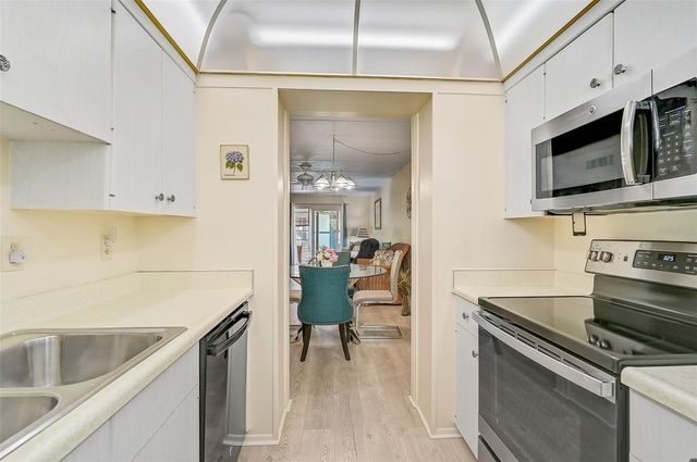 708 TAMIAMI TRAIL S 115, Venice, FL 34285