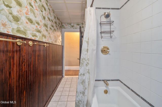 1347 Union Street, Schenectady, NY 12308