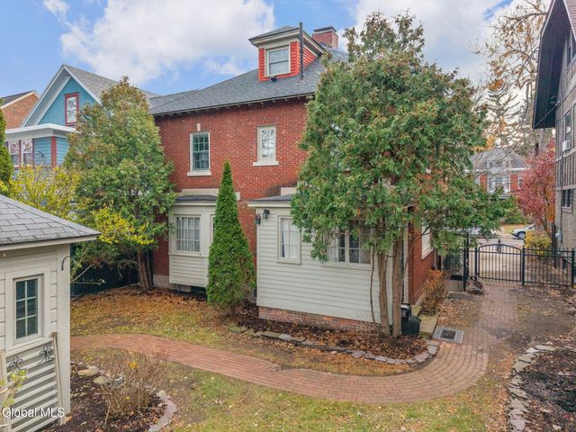 1347 Union Street, Schenectady, NY 12308