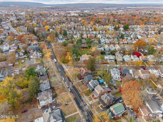 1347 Union Street, Schenectady, NY 12308