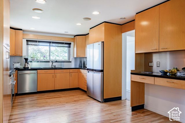 754 N HILLTOP RD, Salt Lake City, UT 84103