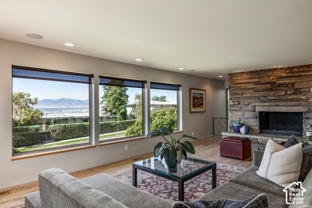 754 N HILLTOP RD, Salt Lake City, UT 84103