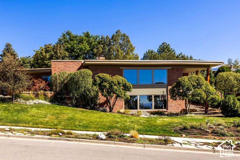 754 N HILLTOP RD, Salt Lake City, UT 84103