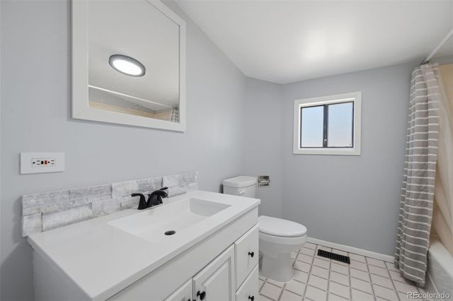 365 S 7th Avenue, Brighton, CO 80601