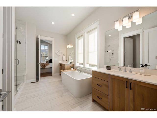 1786 Chestnut Ave, Erie, CO 80516