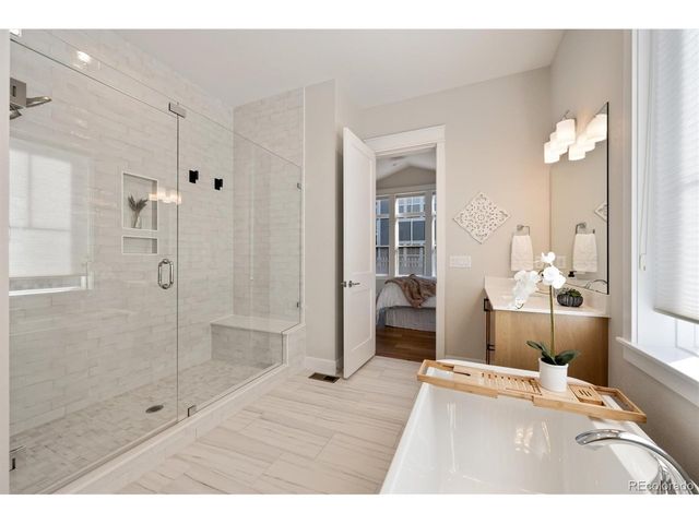 1786 Chestnut Ave, Erie, CO 80516