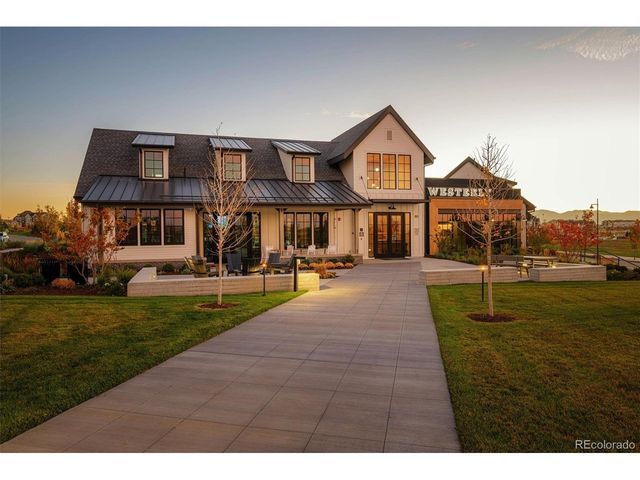 1786 Chestnut Ave, Erie, CO 80516