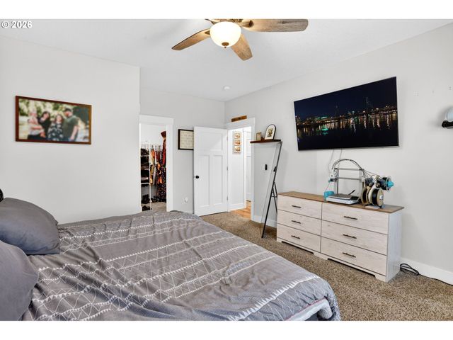 850 Se PINEVIEW Ct, Estacada, OR 97023