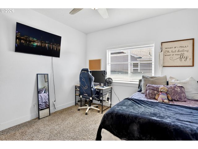 850 Se PINEVIEW Ct, Estacada, OR 97023