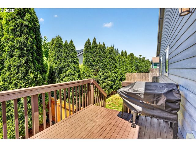 850 Se PINEVIEW Ct, Estacada, OR 97023
