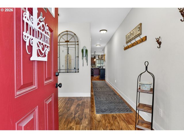 850 Se PINEVIEW Ct, Estacada, OR 97023