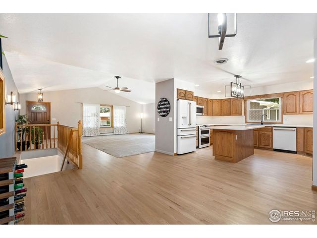 610 Oak St, Windsor, CO 80550