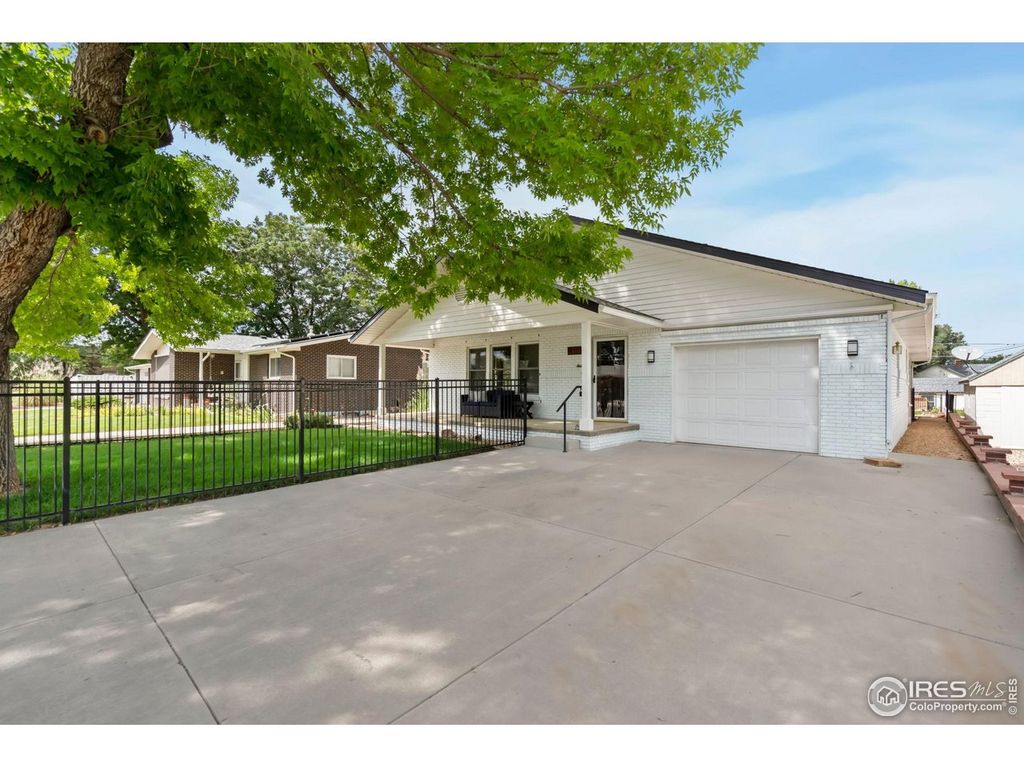 610 Oak St, Windsor, CO 80550